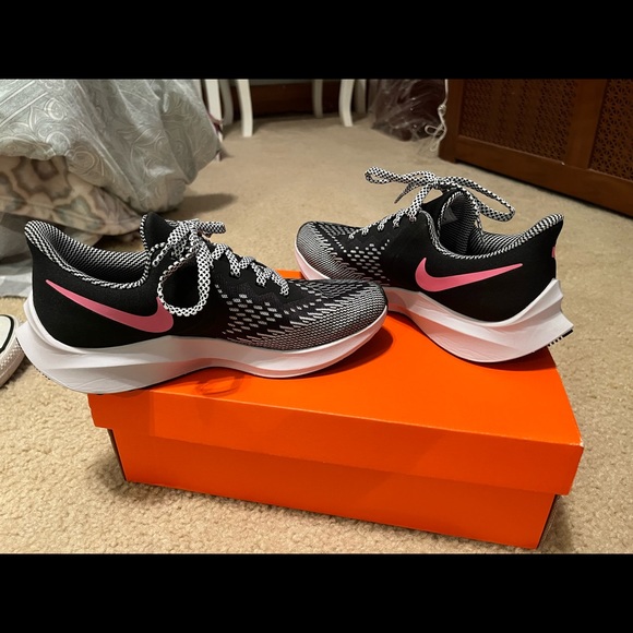 Nike Zoom Women Sneakers - Picture 1 of 3